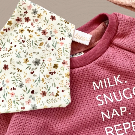 Outfit "Milk Snuggle Nap Repeat“